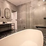 krevet i doručak Premium Heritage 4*