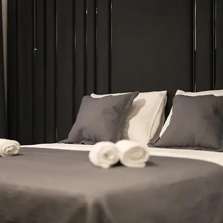 Premium Heritage Integrated Bed & Breakfast 4*